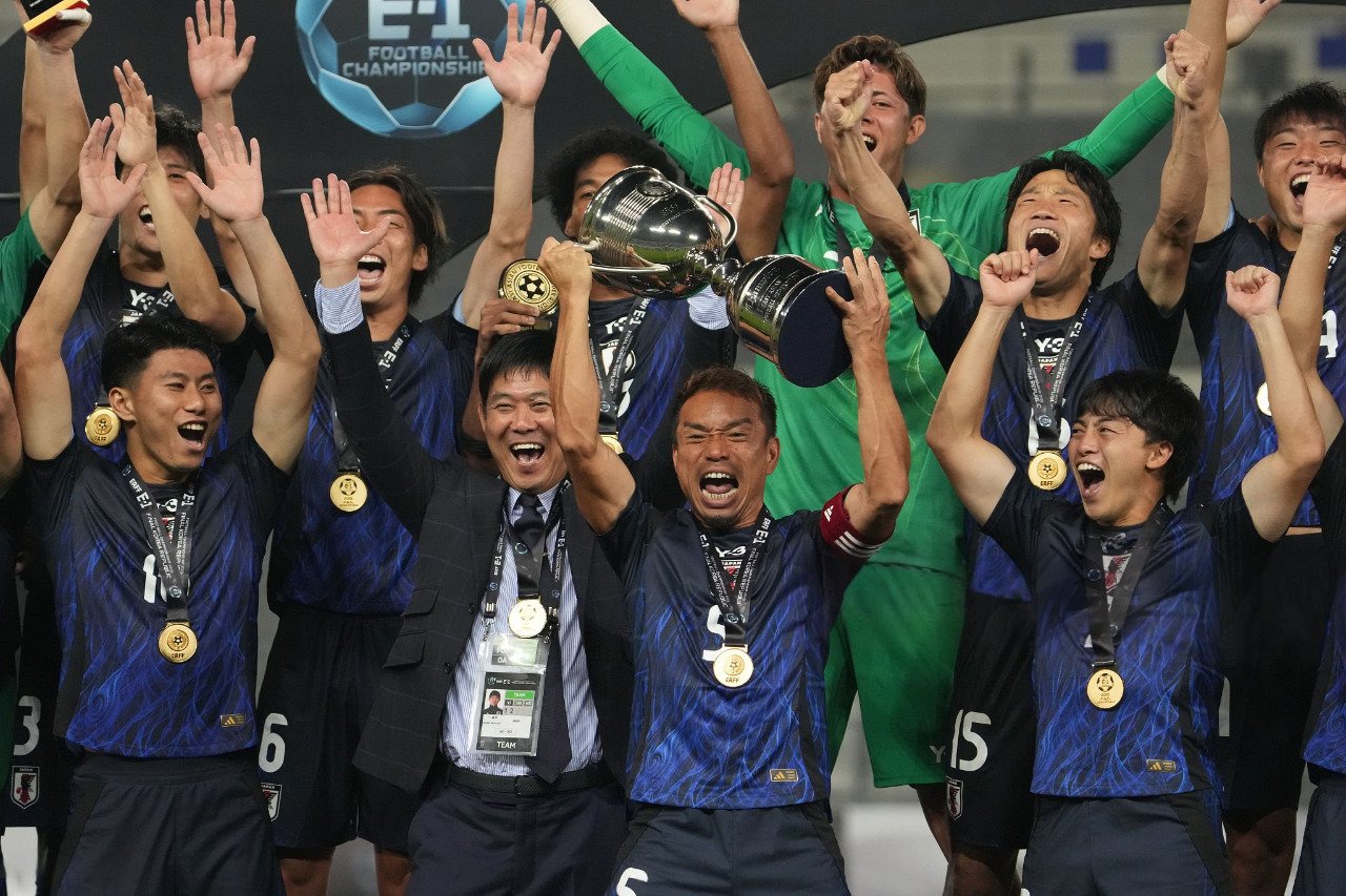 Japão fecha campanha perfeita com vitória sobre Coreia do Sul e conquista tricampeonato da Copa do Leste Asiático