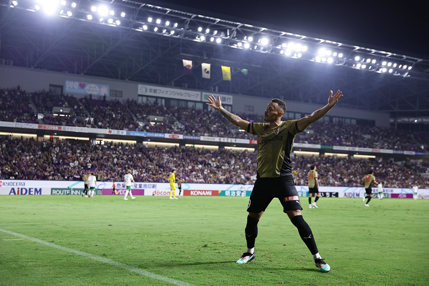 J1 LEAGUE: Rafael Elias marca, e Kyoto Sanga assume a liderança