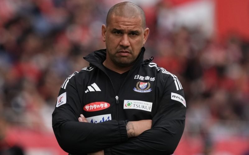 Yokohama F. Marinos demite técnico Patrick Kisnorbo após sequência negativa