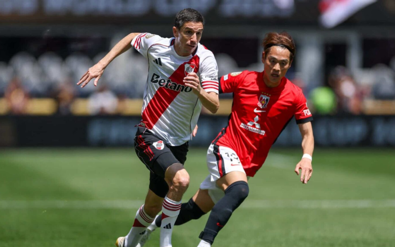 MUNDIAL 2025: Urawa Reds mostra pouco, perde na estreia e se complica